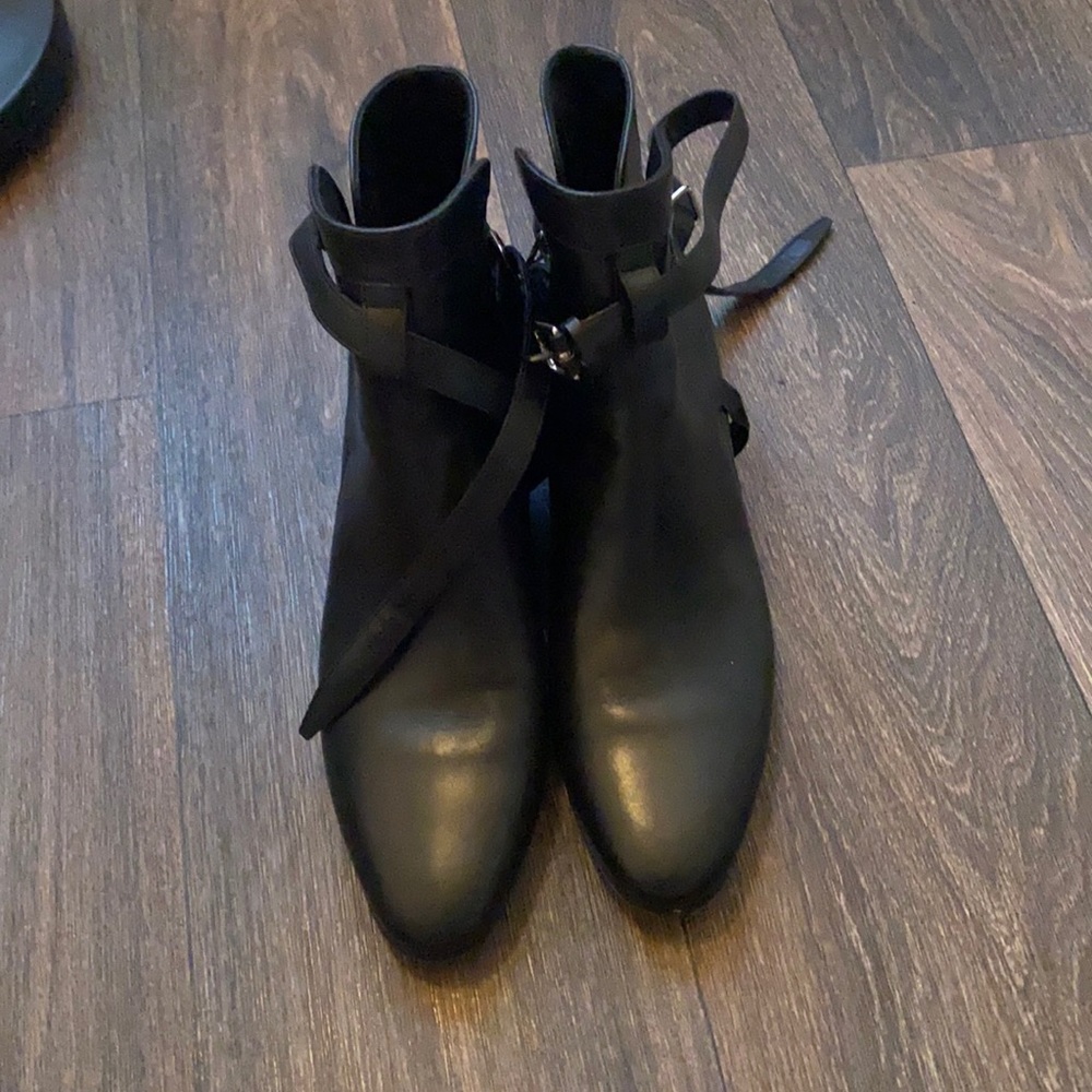 Saint Laurent Black Boots With Heel - Picture 2 of 14